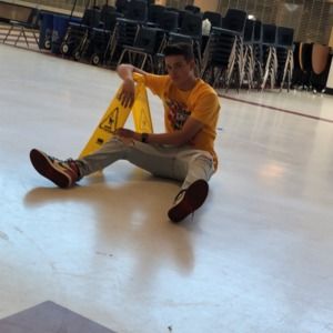 Meet your Posher, Ray